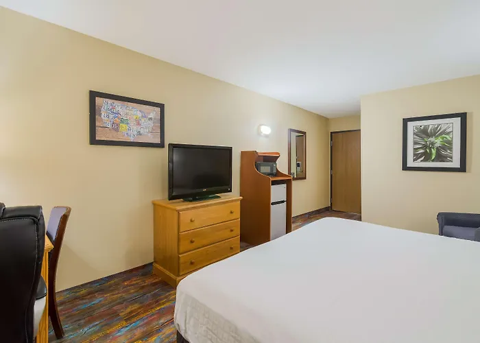 Americas Value Hotel 2*