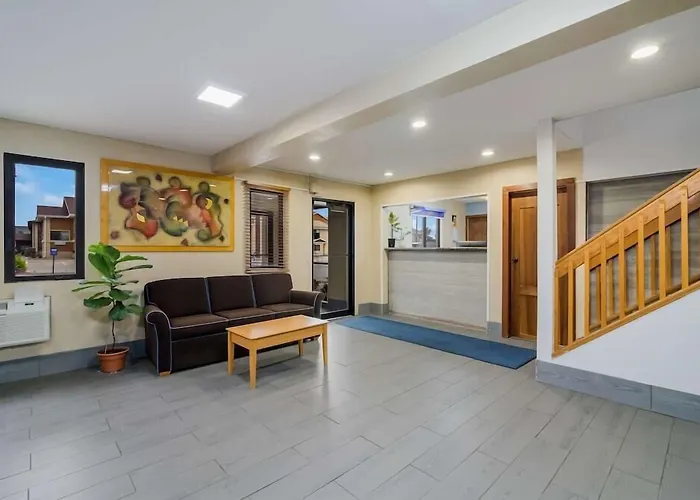 Americas Value Hotel 2*