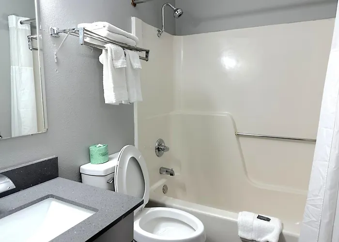 Hotel Americas Value 2*