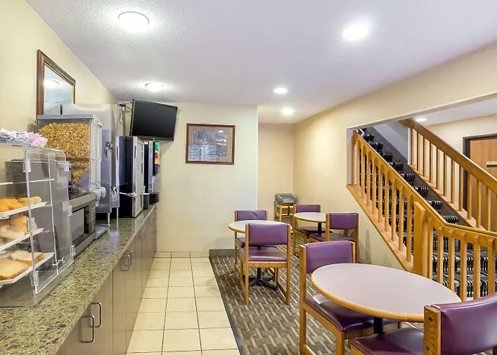 Americas Value Hotel