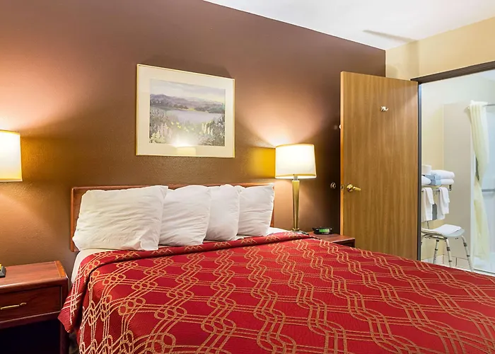 Americas Value Hotel 2*