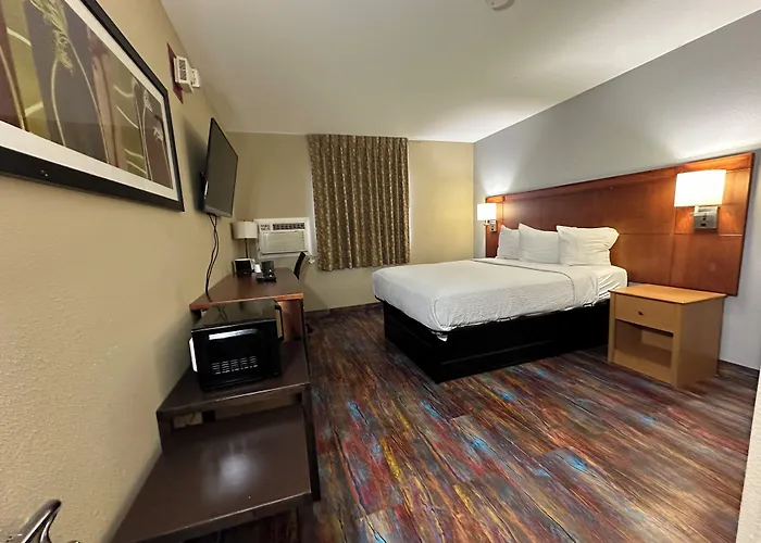 Hotel Americas Value Fargo