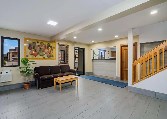 Americas Value Hotel Fargo